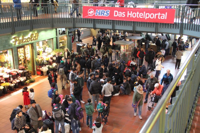 Umfunktioniert zur Flüchtlingshilfe - Der Hambuger Hauptbahnhof